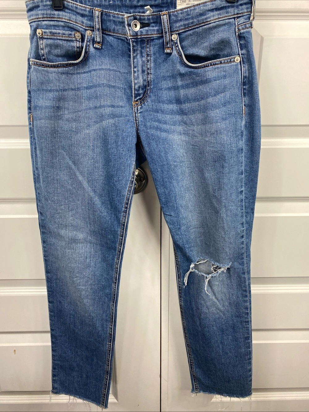 Rag & Bone Dre Low Rise Slim Boyfriend Jeans Women’s 26” Raw Hem Distressed